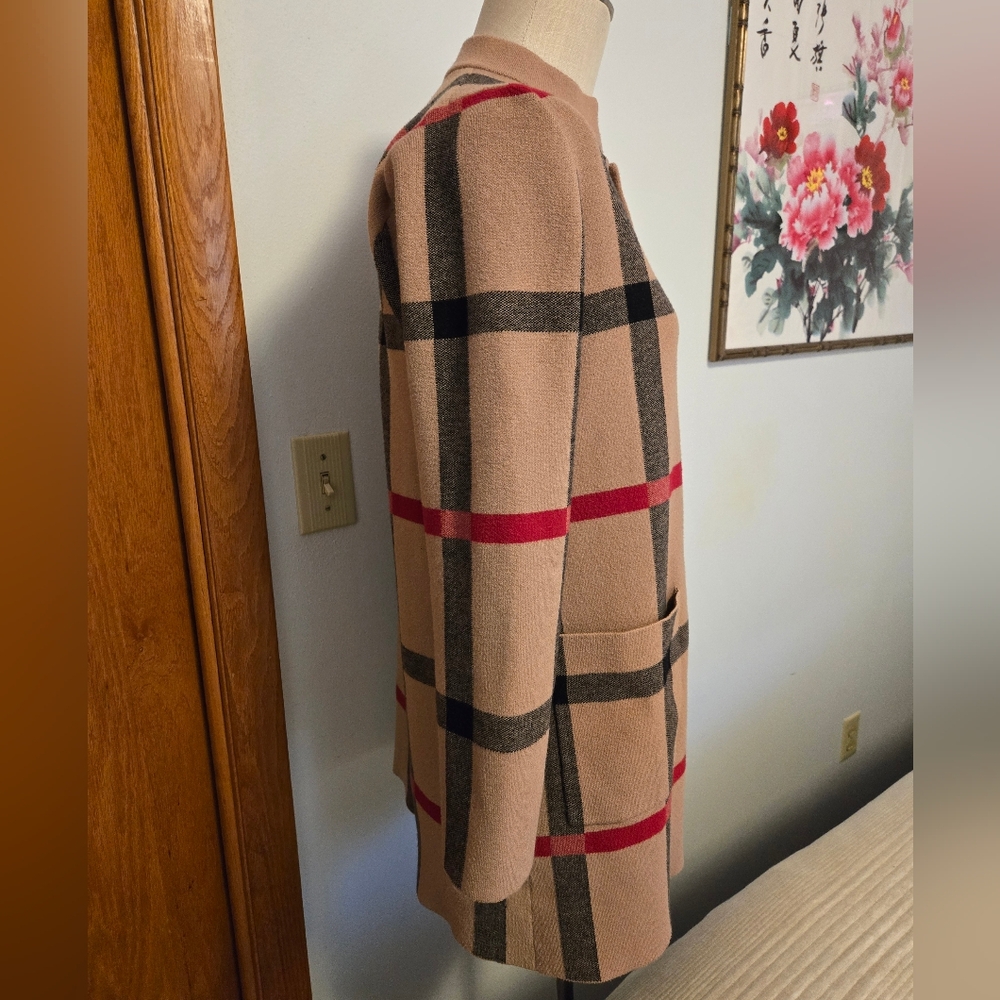 TAHARI PLAID LONG OPEN CARDIGAN - Tan, Black, Red. SIZE XL. - Picture 2 of 9